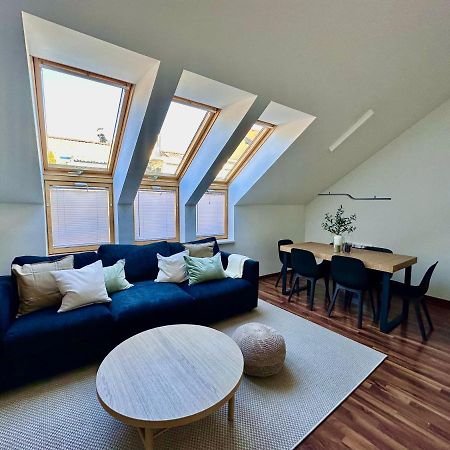 Designer Apartment Im Herzen Von فلبمس المظهر الخارجي الصورة