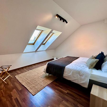 Designer Apartment Im Herzen Von فلبمس المظهر الخارجي الصورة