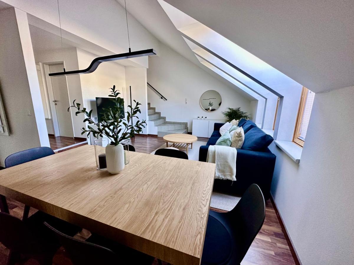 Designer Apartment Im Herzen Von فلبمس المظهر الخارجي الصورة