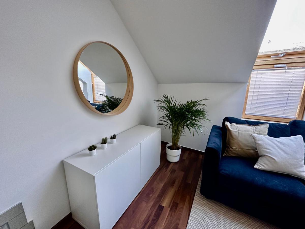 Designer Apartment Im Herzen Von فلبمس المظهر الخارجي الصورة